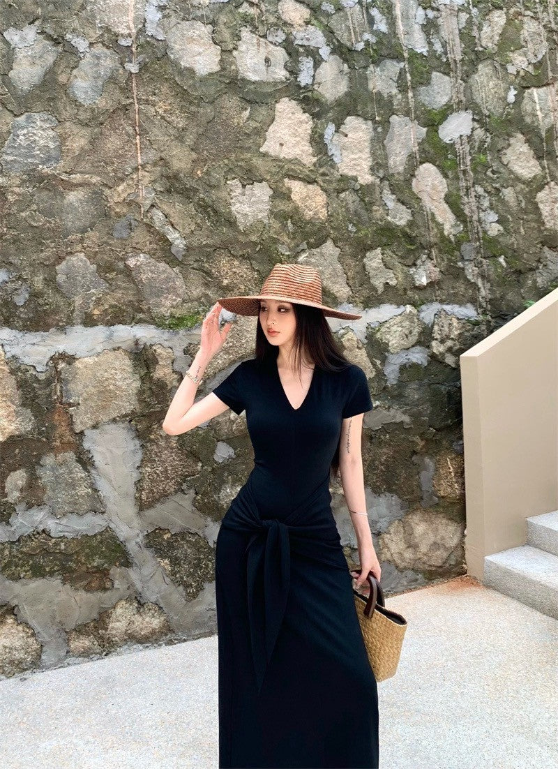 25Aug. 一件式穿不膩繫帶V領短袖連身長裙 灰/黑