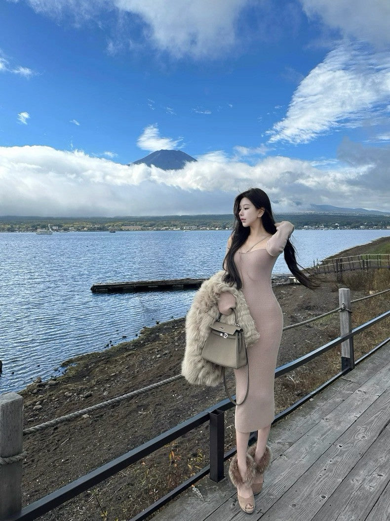 26Jan. 巨性感曼妙身材百搭針織連身裙 卡/灰