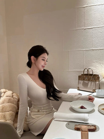 26Jan. 糯暖鬆弛感v領顯瘦羊毛打底上衣 白