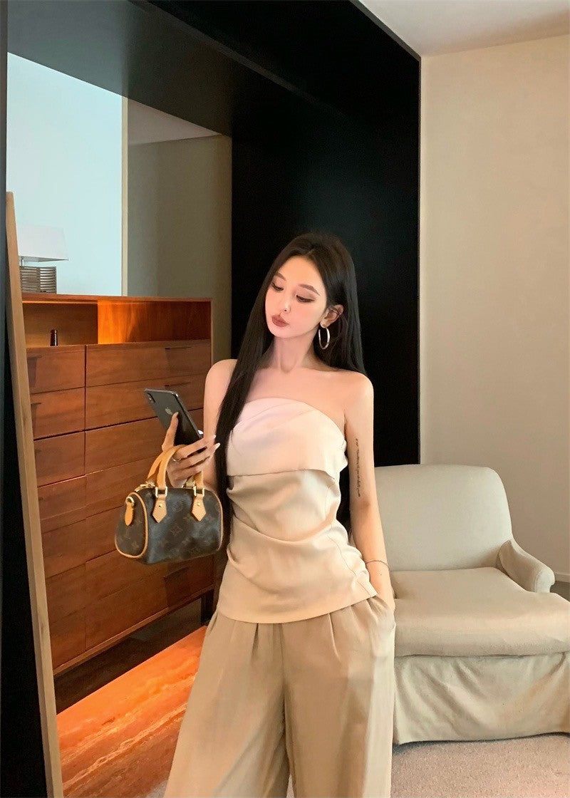 Jun. 常態美感 不規則抓皺顯瘦抹胸上衣 白 休閒闊腿褲 卡