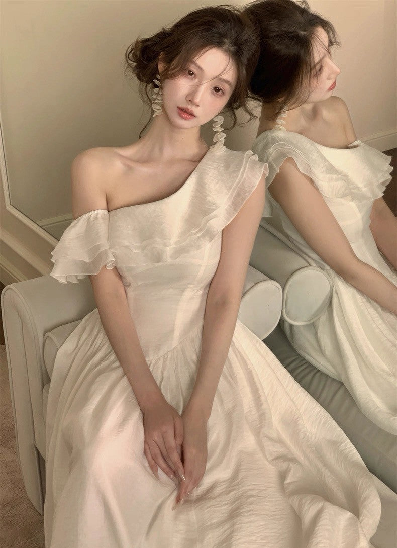 25Aug. 高光時刻法式斜領荷葉收腰連身裙 短款/長款