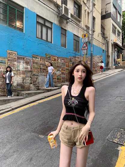 Jun. 童趣魚兒刺繡 收腰花瓣針織背心 黑