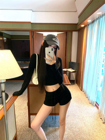26Apr. 白女休閒套裝 純色顯瘦短褲套裝 黑