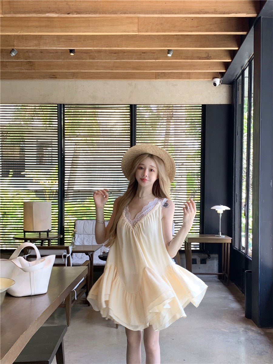 Jun. 花語呢喃 露思款甜美V領洋裝 奶黃  （蕾絲背心單獨選購）