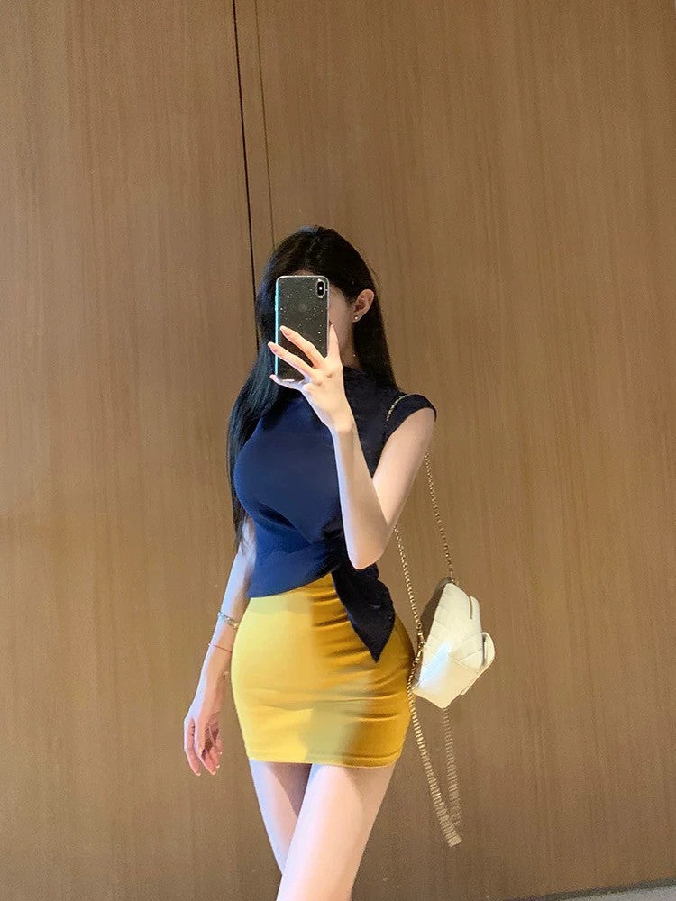 May. 黃金比例 春夏招財黃顯瘦半身裙 氣質半高領上衣