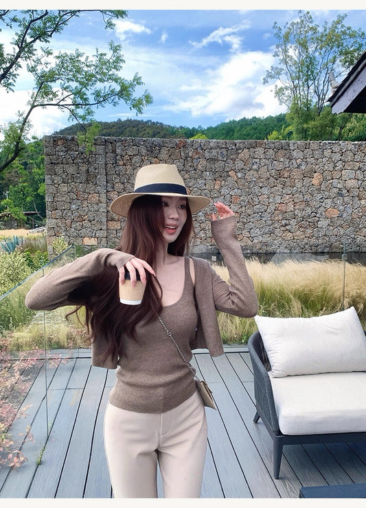 25Nov. 秋冬氣質顯瘦針織吊帶開衫2件組 卡其