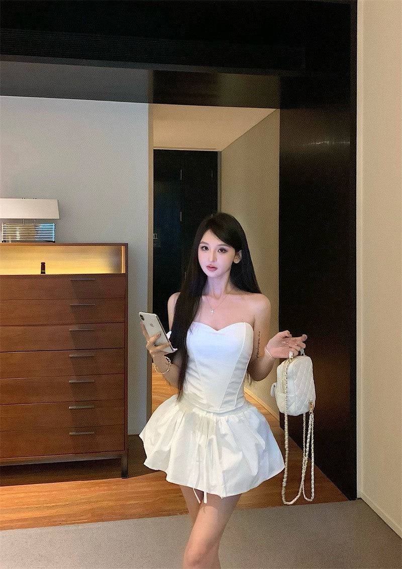 25Jul. 法式少女 修身魚骨抹胸 花苞半身裙 白