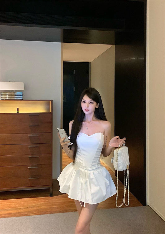 25Jul. 法式少女 修身魚骨抹胸 花苞半身裙 白