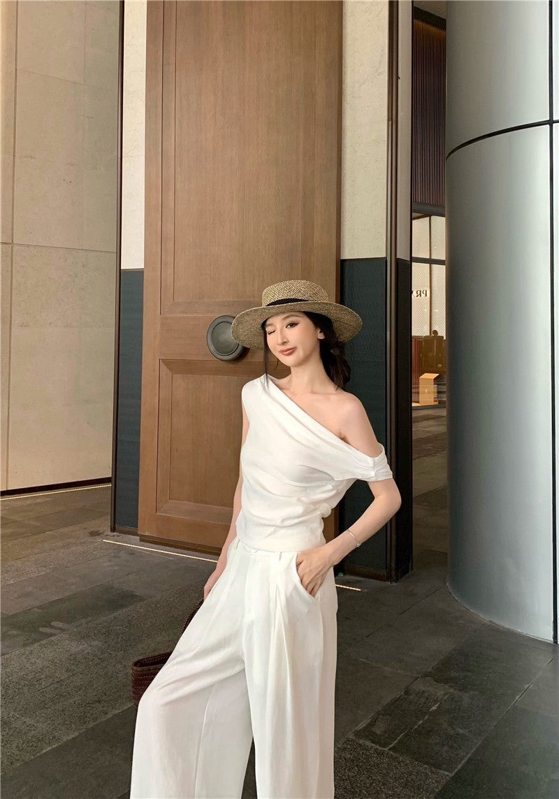 25Jul. 渡假老錢 新款清甜系斜肩褶皺上衣長褲套裝