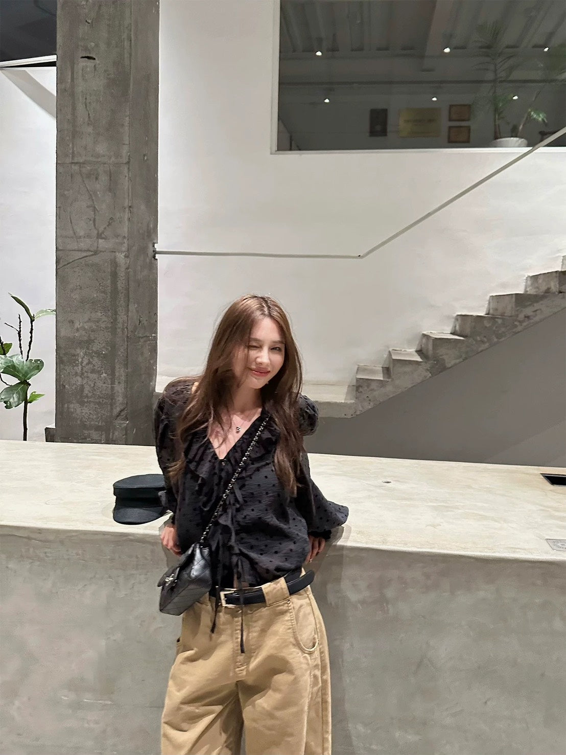 25Dec. 浪漫波卡氣質荷葉雪紡泡泡襯衫 黑