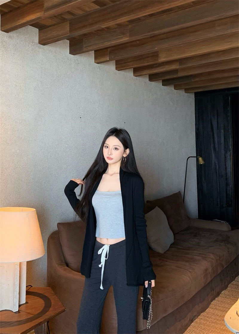 25Nov. 百搭休閒純色灰色背心 黑色針織外套