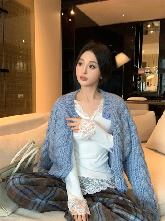 25Nov. 冬季呢喃保暖厚磅麻花針織外套2色 打底蕾絲上衣 2色