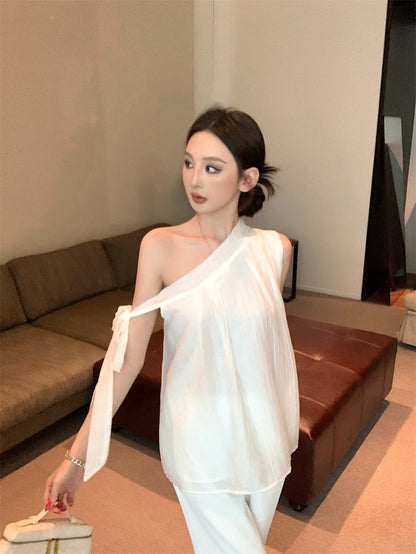 25Sep. 白天使斜肩綁帶上衣 白色休閒褲