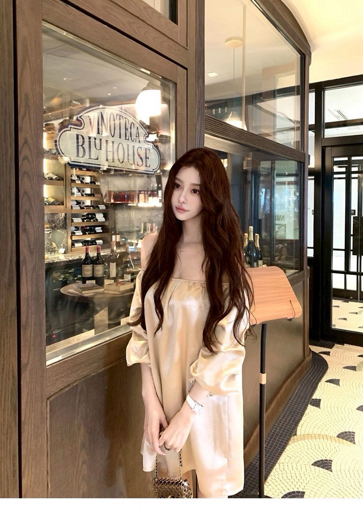 25Aug. 鎏金缎 水波紋高雅兩穿一字領連身裙