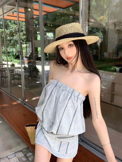 25Aug. 女團人物鬆緊撞色抹胸收腰連身裙 灰