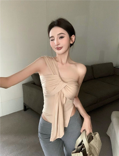 Mar. 南法假期 不規則扭結單肩背心