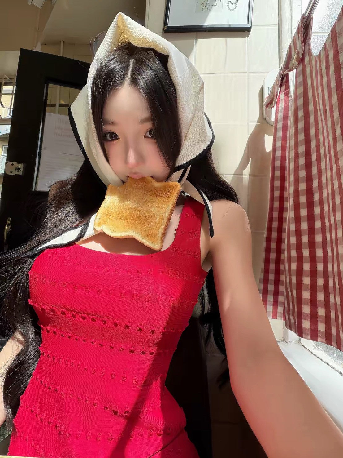 26Jul. 復古方領波浪典藏款針織裙 紅/白/黑