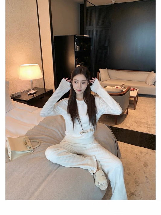 25Dec. 舒適區LP經典慵懶時髦針織套裝