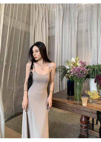 26Apr. 溫柔skims簡約歐美背心連身裙 杏