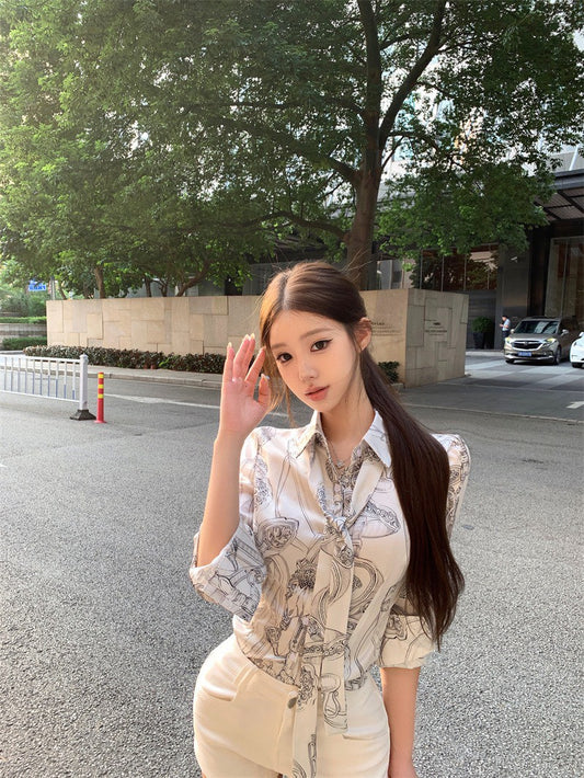 26Jan. 復古印花修身剪裁襯衫