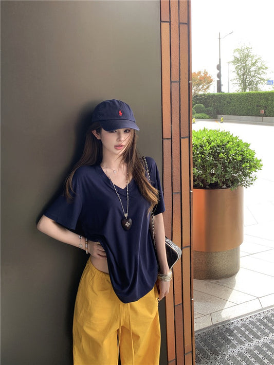 Jun. 休閒plus藏青色V領顯瘦上衣 黃色空氣薄棉休閒褲