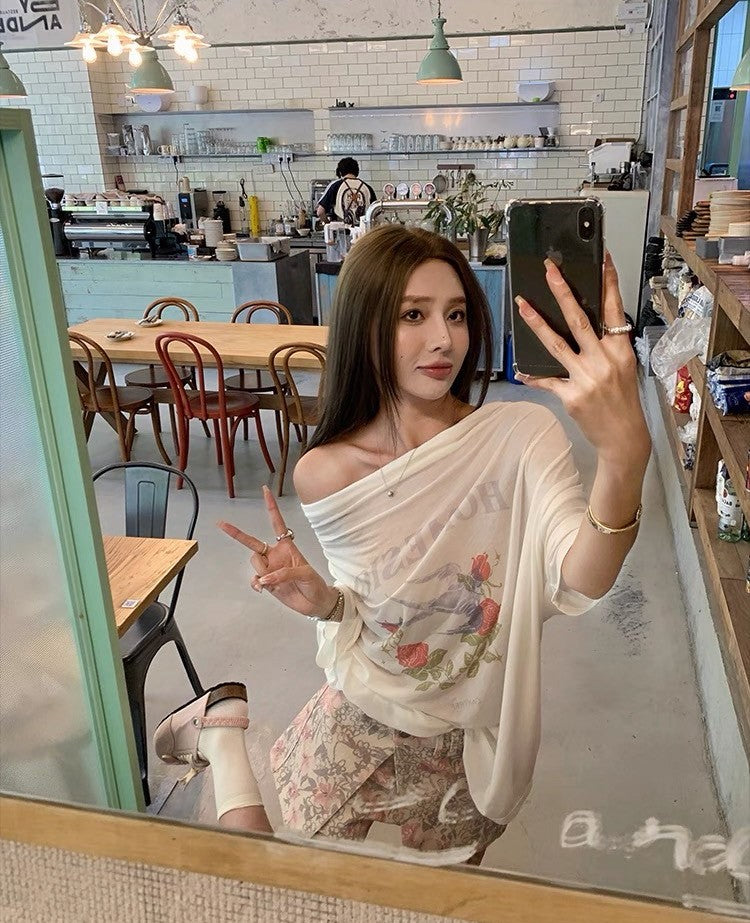 25Aug. 休閒透棉薄料金珍妮同款斜肩上衣