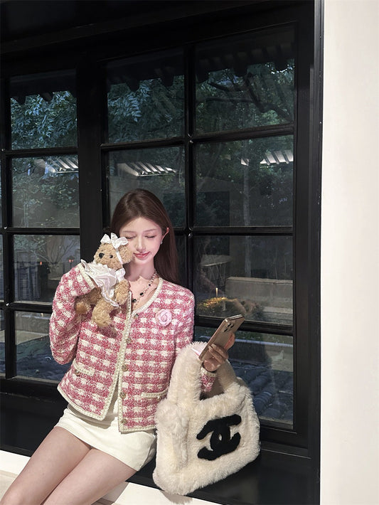 25Dec. 正反兩穿‘’甜心芭比粉白格紋粗呢小香外套