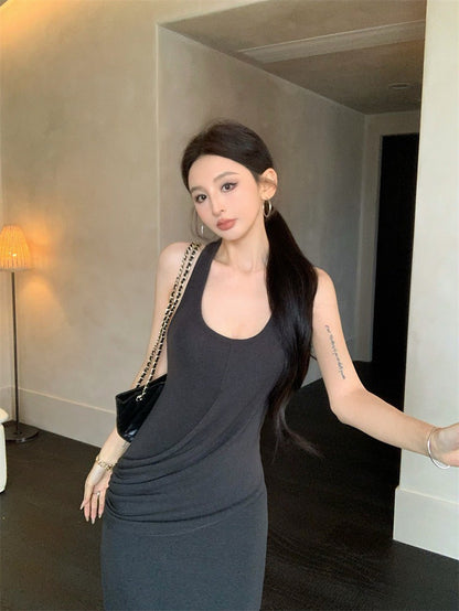 May. 法式優雅不費力 時髦側抓皺連身裙 灰