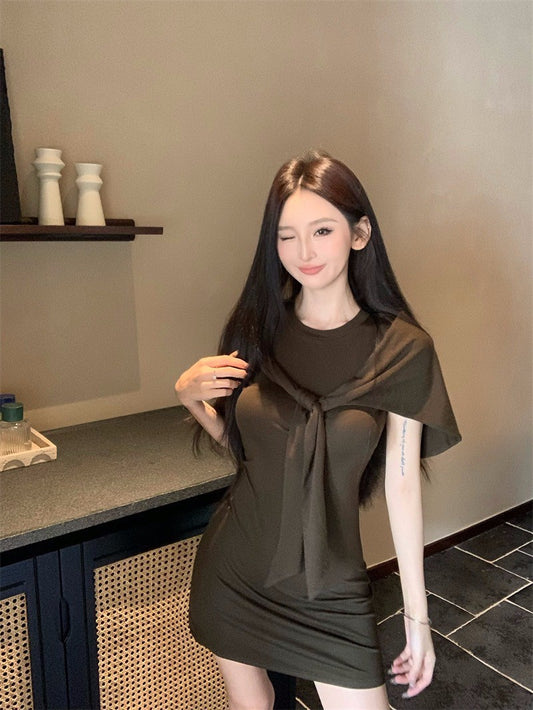 25Aug. 懶人單品 超模彈力圓領連身裙附繫帶 咖/黑