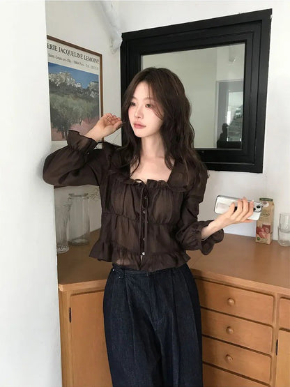 26May. 溫柔木耳邊泡泡繫帶襯衫 咖