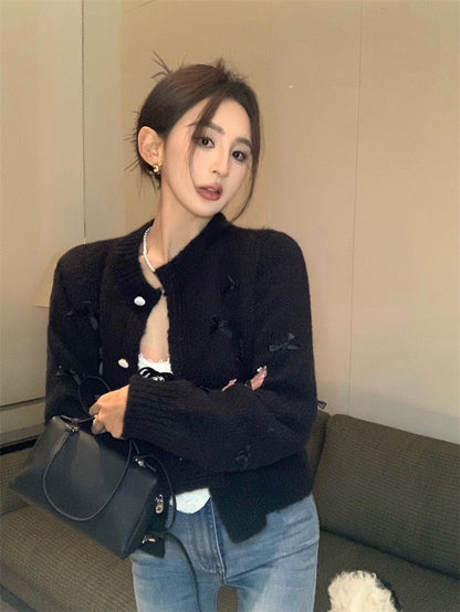 Feb. 萬年不敗 手工縫製蝴蝶結排扣圓領外套 黑/灰