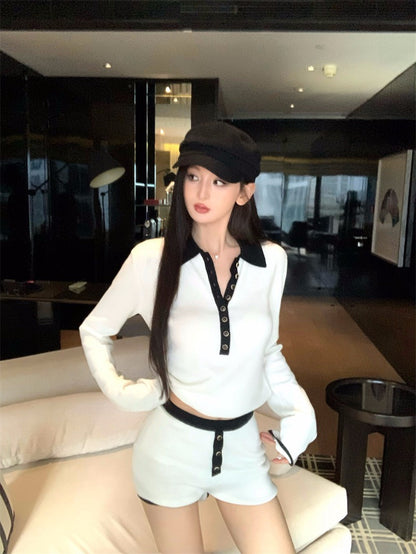 25Nov. 山茶花25黑白撞色慵懶運動套裝