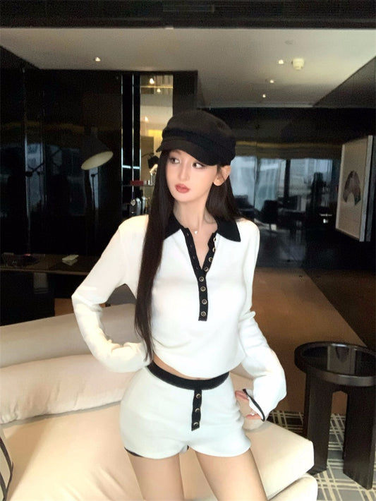 25Nov. 山茶花25黑白撞色慵懶運動套裝