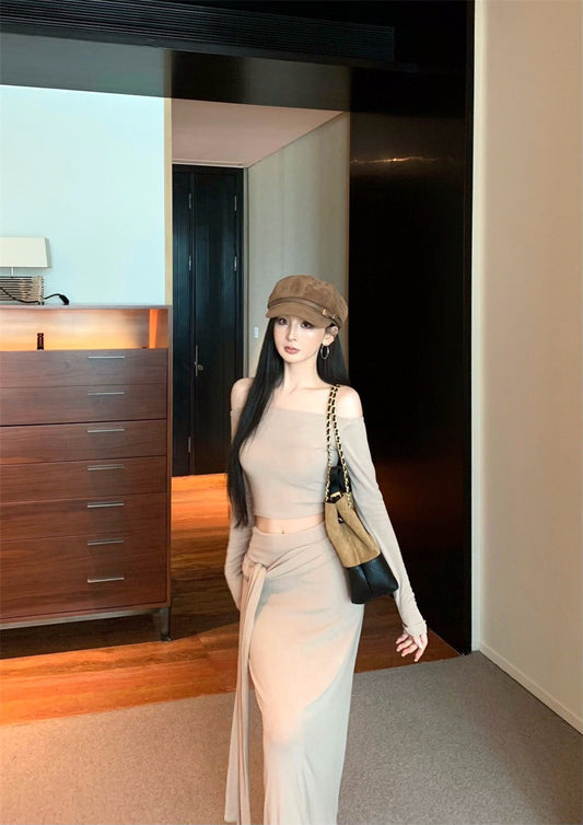 26Jan. 歐美身材比一字領貼身綁帶半身裙套裝 杏奶/黑