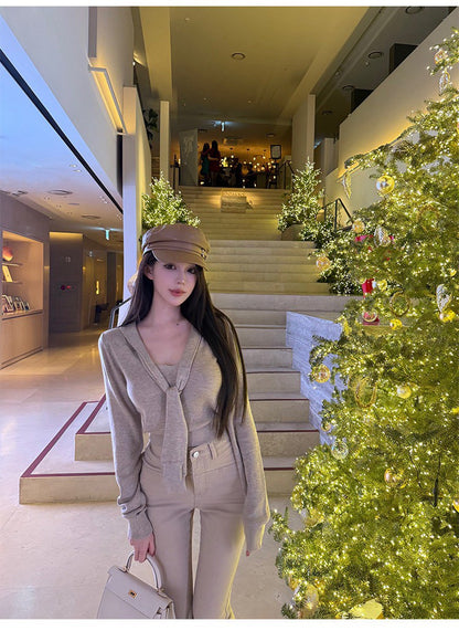 26Jan. 卡其韓女假兩件式繫帶羊毛上衣 高彈力大長腿喇叭褲 奶茶
