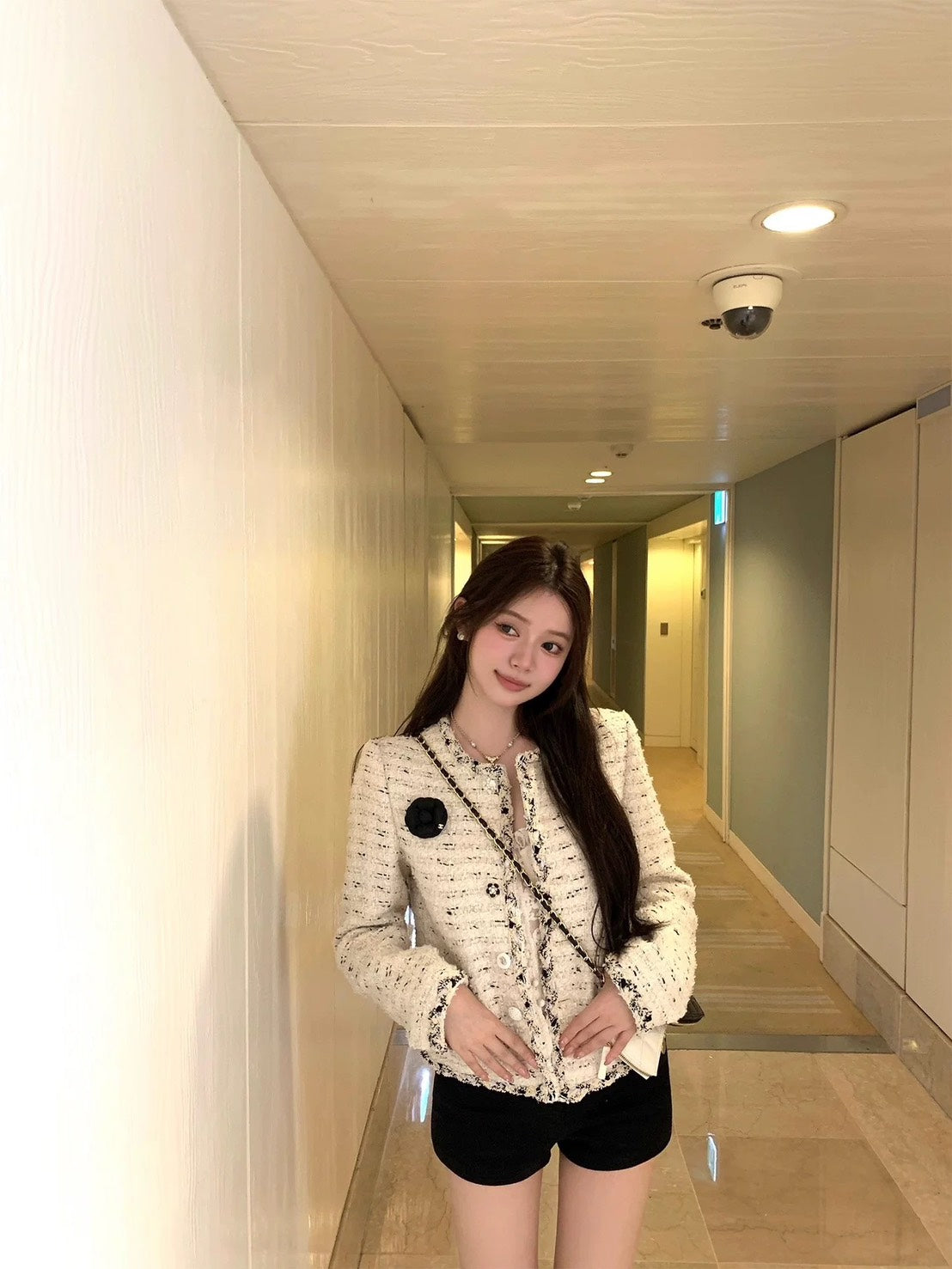 25Nov. 慢調巴黎香氛千金白粗呢小香外套