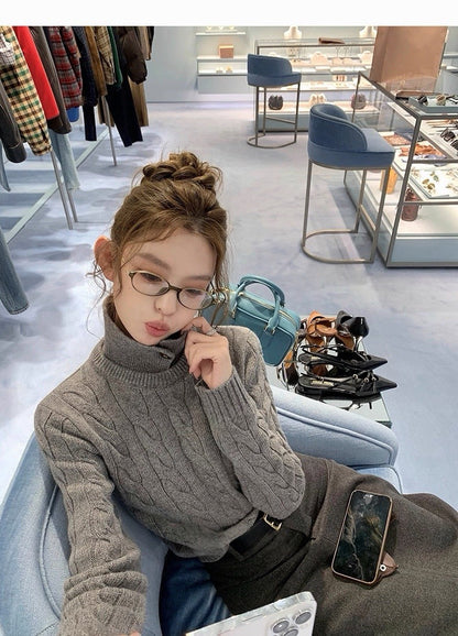 25Dec. 高智小圓33綿羊混毛翻/立領兩穿針織 灰