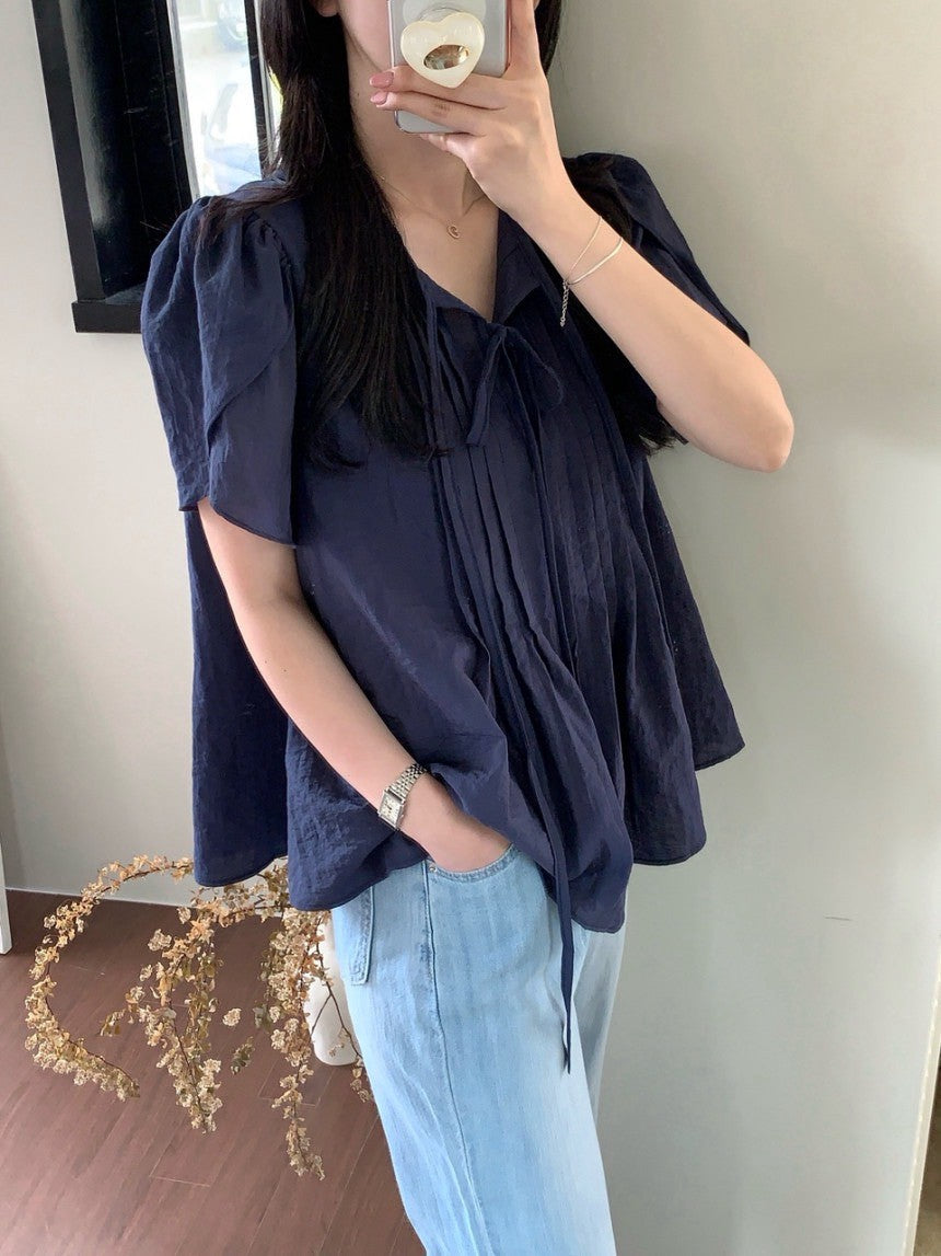 25Aug. 甜美花瓣袖娃娃領襯衫 藍/米杏