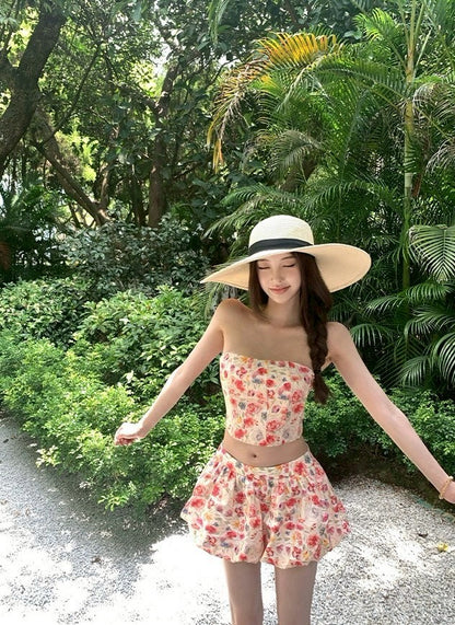 25Aug. 黛西花園 彩繪花魚骨抹胸花苞裙套裝