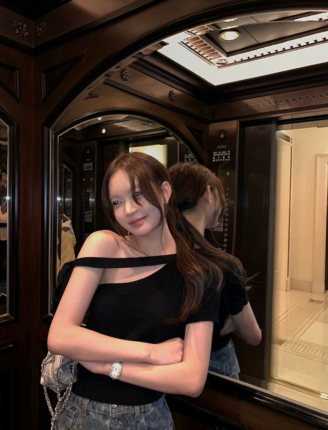 Mar. 法式中古小香 斜肩繫帶羊毛針織上衣 黑