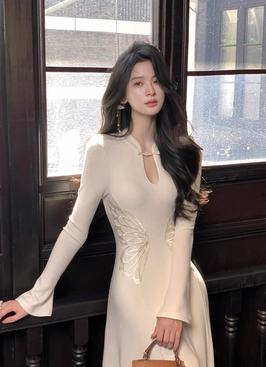 25Dec. 「蝶來」改良新中式刺繡收腰連身裙（配高領可拆卸披肩）米色/卡其