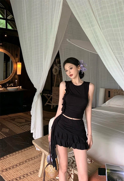 May. 歐美俏皮妞 垂墜荷葉背心半身裙套裝 黑