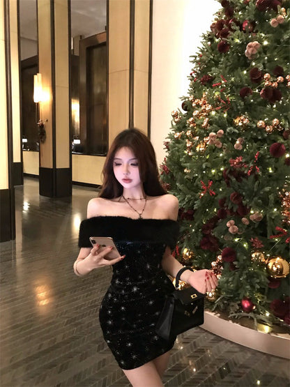 26Jan. 聖誕性感小黑裙可拆卸毛毛絨洋裝