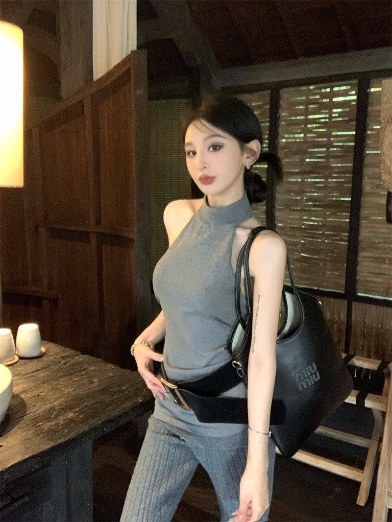 Apr. 復古辣妹 削肩挖背顯瘦背心 麻花反折針織喇叭褲 灰