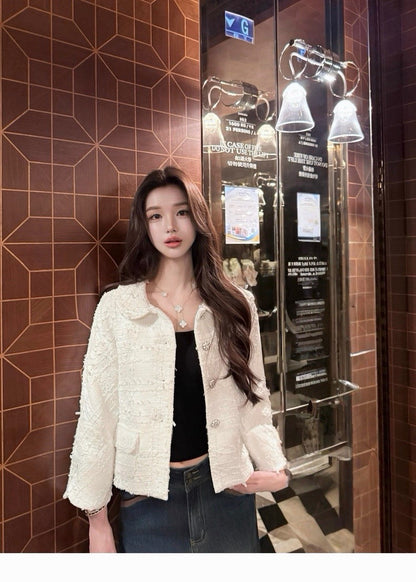 25Dec. 氣質羊絨慕斯帶胸墊U領七分袖上衣 黑