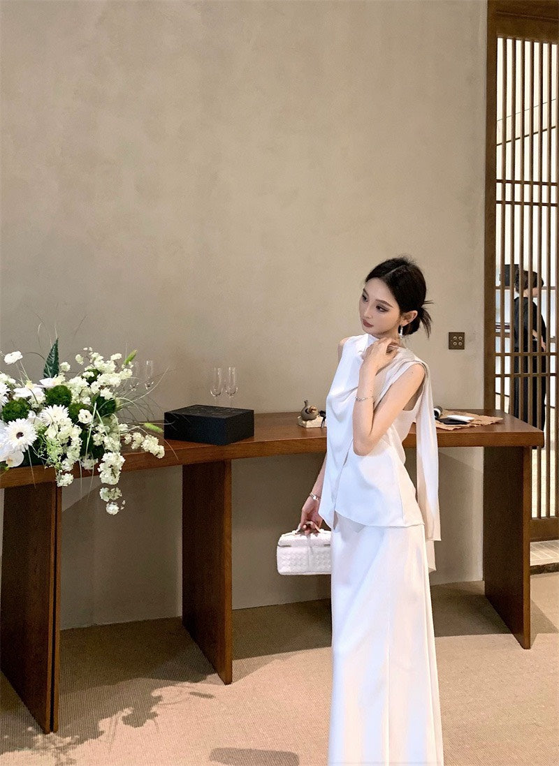 Jun. 羅馬Intellectual新法式緞感飄帶背心半身裙套裝 白杏