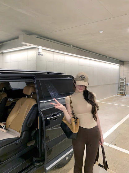 25Aug. 高智姐感穿搭 好版型修身背心款/T恤款 卡其