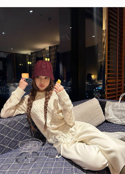 25Dec. 高智小圓33綿羊混毛翻/立領兩穿針織 乳白