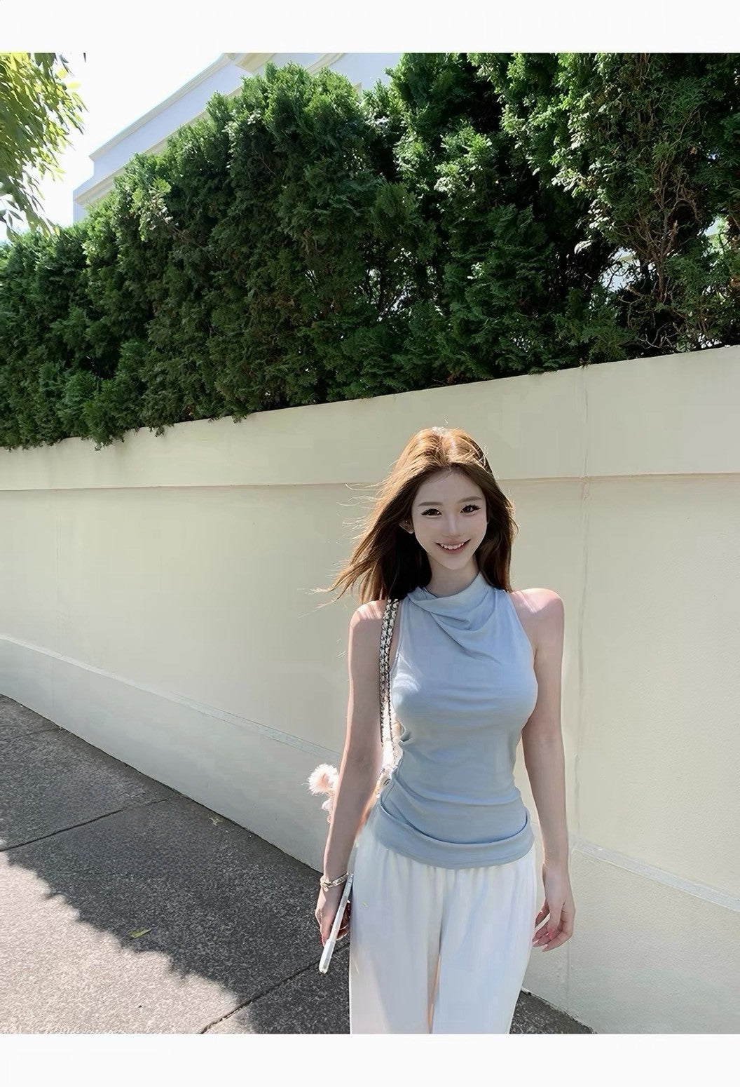 26May. 白枝茉莉 蘯領萊賽爾彈力美背背心 藍/灰