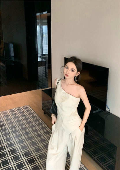 Jun. 簡約老錢調 慵懶設計感2版型上衣 寬鬆休閒褲 米杏色